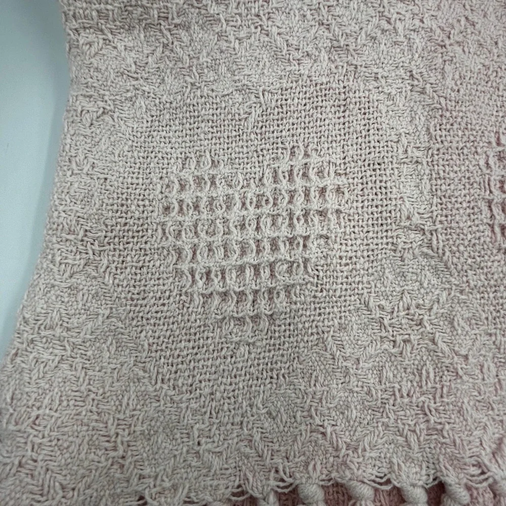 Throw Blanket Pink Heart Pattern Tassel Fringe EUC 52